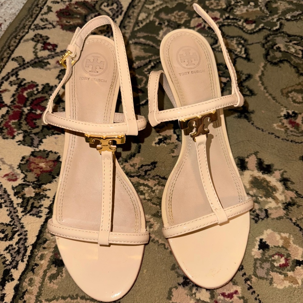 Tory Burch T-Strap Sandals with a Gold Logo Buckle